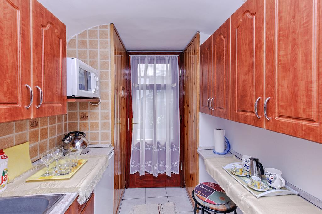 Barokk Vendeghaz Hotell Eger Exteriör bild